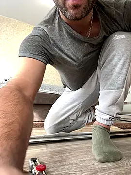 AndyLynn online show from October 18, 7:54 am