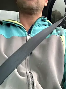 AndyLynn online show from October 31, 8:33 am