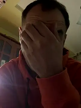 AndyLynn online show from October 27, 9:05 pm