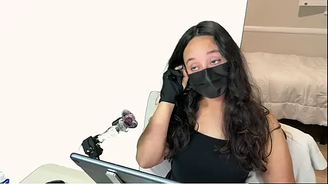 WinnieRin online show from December 3, 3:18 am