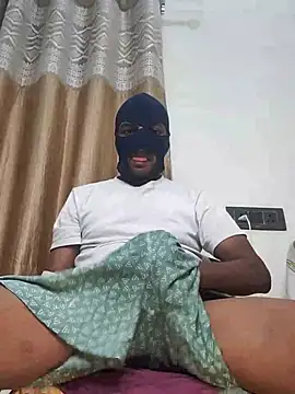 Snapshot of Mysterious_Prince chatting on December 2, 7:26 pm Mysterious Prince online show from December 2, 7:26 pm