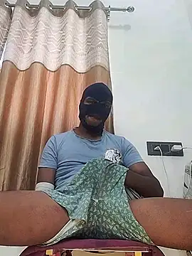 Snapshot of Mysterious_Prince chatting on November 22, 8:02 am Mysterious Prince online show from November 22, 8:02 am