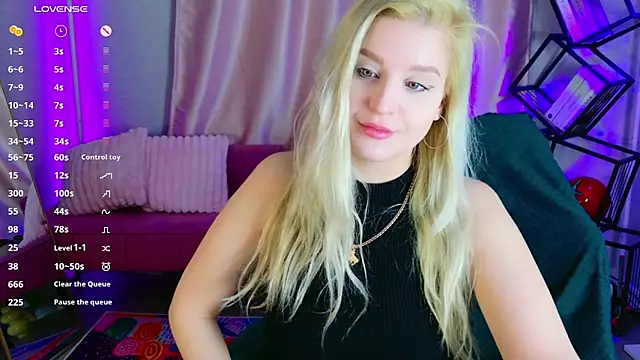 cold blondie online show from May 11, 5:20 am