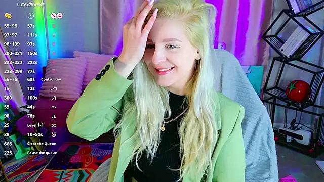 cold blondie online show from May 8, 5:22 am