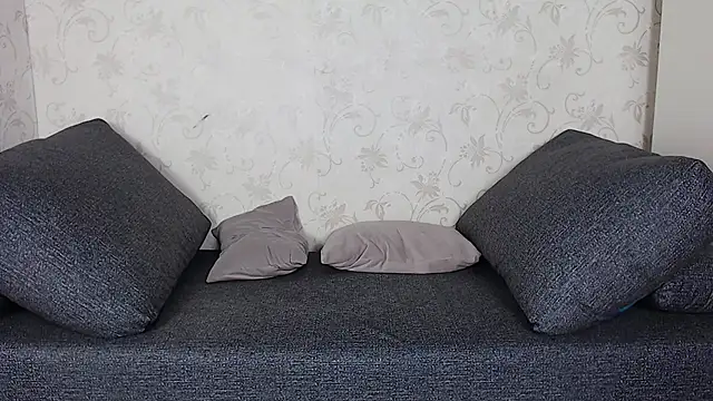 evaa here  online show from March 25, 8:14 am