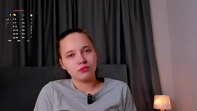 NadiaGnegy online show from November 2, 1:16 pm