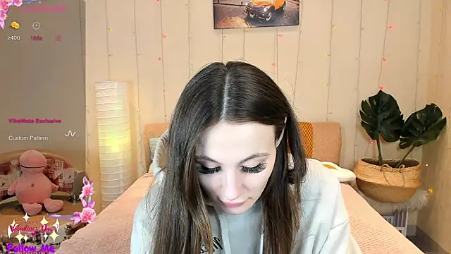 honeybuns lizzy online show from February 16, 12:09 am