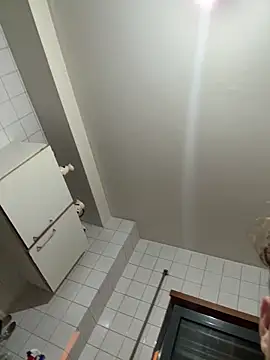 Snapshot of menina_coimbrinha chatting on October 29, 11:25 pm menina coimbrinha online show from October 29, 11:25 pm