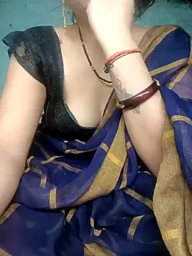 Snapshot of diksha--s chatting on October 27, 11:11 am diksha--s online show from October 27, 11:11 am