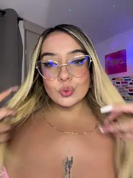  Ninasanz online show from April 8, 2:24 am