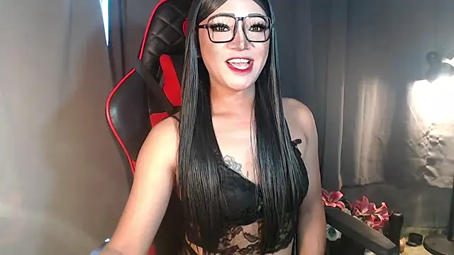 smokeprincess online show from November 4, 5:50 pm