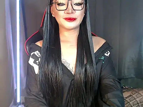 smokeprincess online show from December 1, 10:10 pm