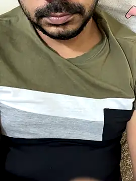 Handsome8677 online show from November 9, 10:36 pm