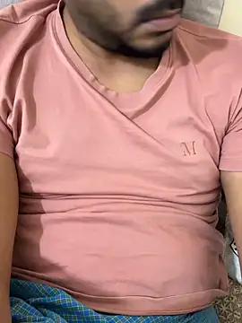 Handsome8677 online show from November 12, 9:07 pm