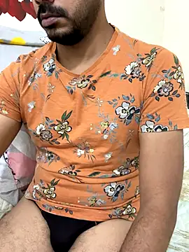 Handsome8677 online show from November 2, 7:57 am