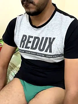 Handsome8677 online show from November 5, 12:41 pm