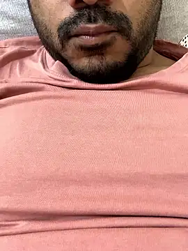 Handsome8677 online show from January 14, 9:40 pm