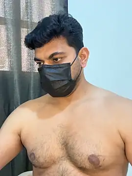 Handsome8677 online show from May 14, 8:11 am