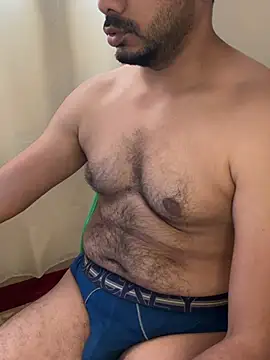Handsome8677 online show from April 15, 9:04 am