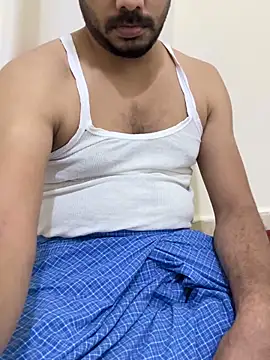 Handsome8677 online show from April 12, 9:51 pm