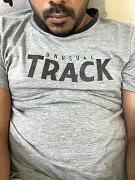 Handsome8677 online show from December 2, 7:37 pm