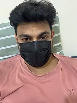 Handsome8677 online show from June 23, 9:46 pm