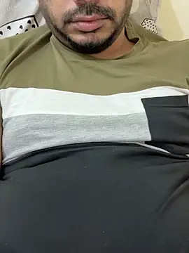 Handsome8677 online show from February 9, 10:19 pm