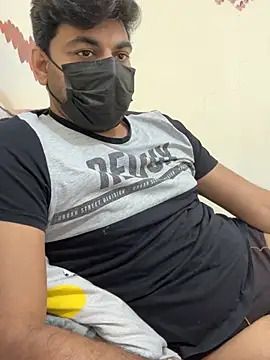 Handsome8677 online show from January 19, 7:12 am