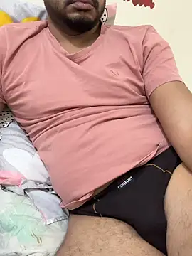 Handsome8677 online show from February 5, 12:56 pm