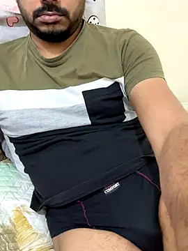 Handsome8677 online show from December 22, 11:21 am