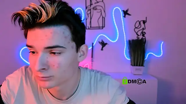 Snapshot of jordi_ser chatting on December 13, 8:04 pm jordi ser online show from December 13, 8:04 pm