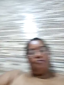 Snapshot of Pessoa54 chatting on October 27, 6:47 am Pessoa54 online show from October 27, 6:47 am