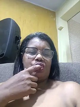 Snapshot of Pessoa54 chatting on November 26, 2:11 am Pessoa54 online show from November 26, 2:11 am