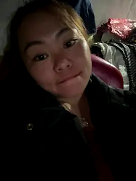 Snapshot of panda-bae chatting on November 19, 11:54 am panda-bae online show from November 19, 11:54 am