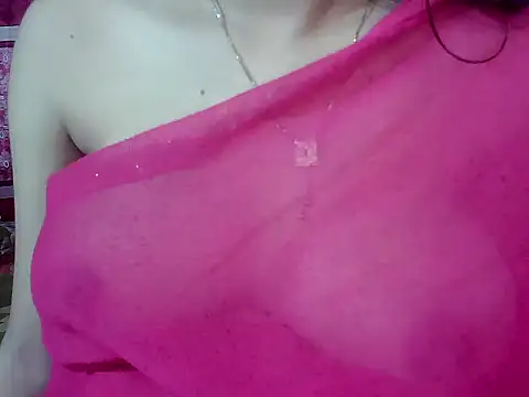 Snapshot of Nilamrani chatting on November 4, 4:44 pm Nilamrani online show from November 4, 4:44 pm