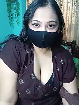 Snapshot of Porimoni22 chatting on June 12, 11:52 am Porimoni22 online show from June 12, 11:52 am