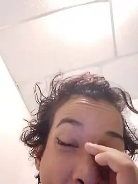 Teressa Love online show from November 5, 9:45 am