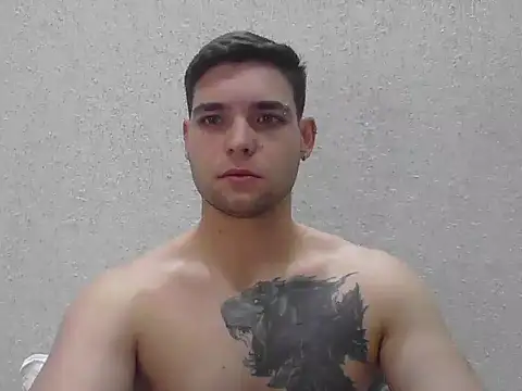 Zure-xxx online show from May 12, 10:05 pm