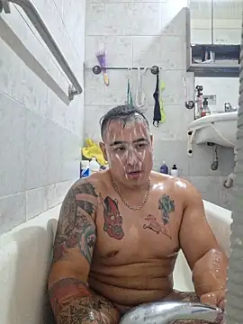 Rueditasss online show from March 9, 2:04 am