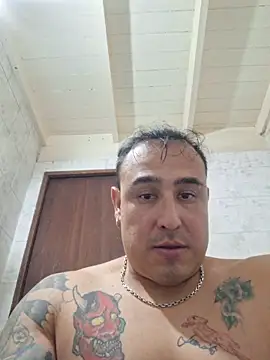 Snapshot of Rueditasss chatting on April 21, 2:51 am Rueditasss online show from April 21, 2:51 am
