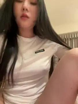 Snapshot of anqi6376 chatting on March 3, 2:24 pm anqi6376 online show from March 3, 2:24 pm