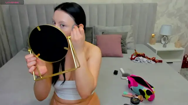 ChloeBrut online show from March 20, 12:33 am