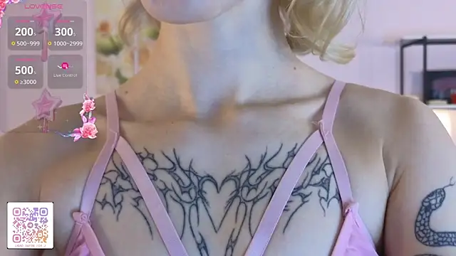 Grace Glend online show from March 23, 10:09 pm