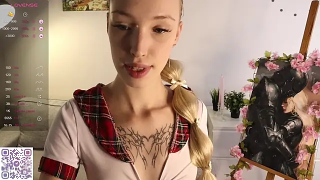 Snapshot of Grace_Glend chatting on July 17, 10:18 pm Grace Glend online show from July 17, 10:18 pm