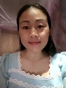 Snapshot of Spring-mky chatting on October 21, 1:54 pm Spring-mky online show from October 21, 1:54 pm