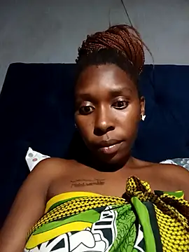 sexysmalldaily04 online show from November 14, 5:05 pm