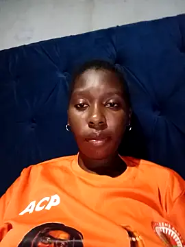 sexysmalldaily04 online show from February 14, 6:19 pm