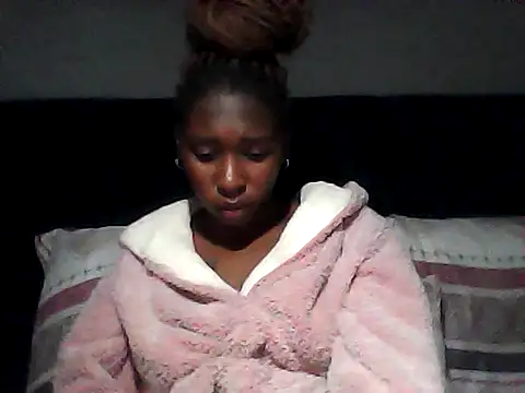 sexysmalldaily04 online show from October 22, 6:07 pm