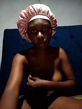 sexysmalldaily04 online show from February 6, 6:37 pm