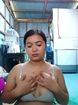 XxxHotCouples4u online show from November 5, 3:31 am